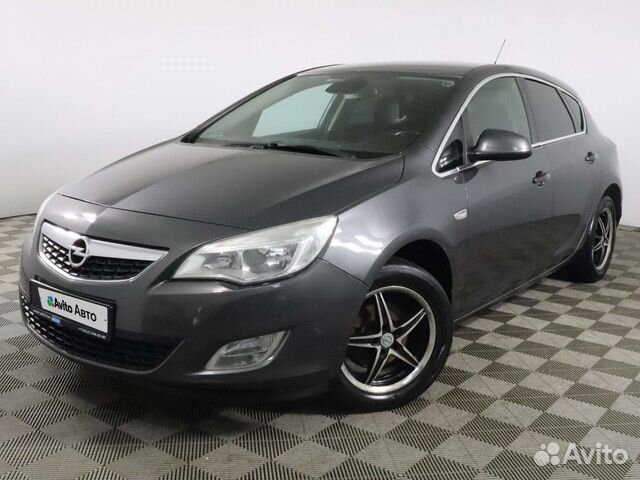 Opel Astra 1.6 MT, 2011, 210 570 км с пробегом, цена 638000 руб.