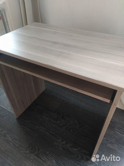 Компьютерный стол IKEA