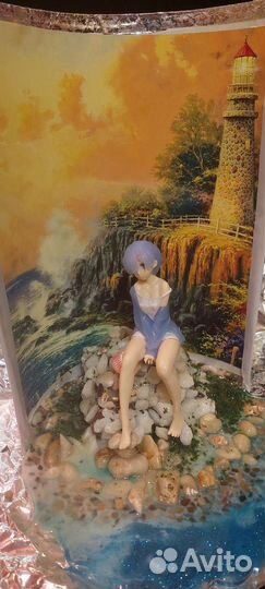 Девушка на камне