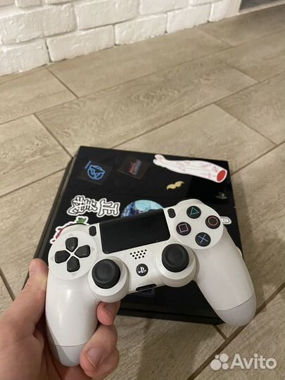 Sony playstation 4 500gb с подпиской Deluxe