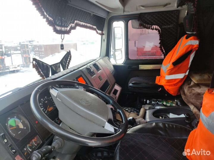 Shacman (Shaanxi) F2000, 2012