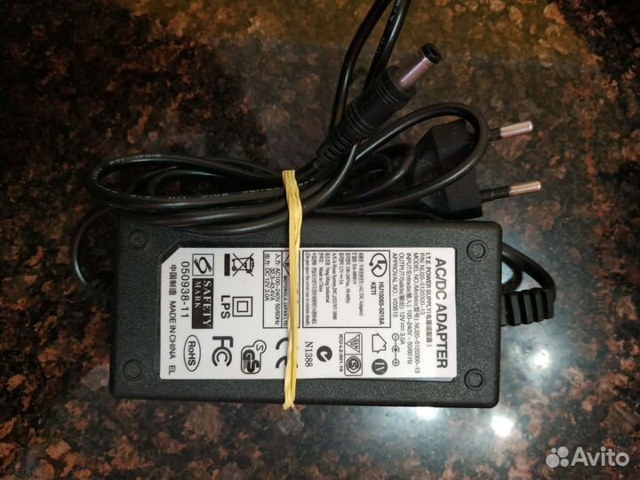 Блок питания NU20 12В, 3А