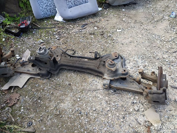 Подрамник от chery amulet A15