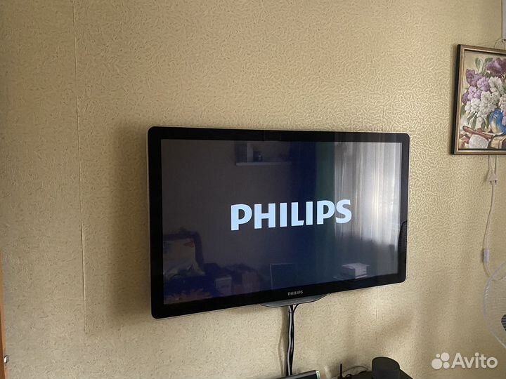 Телевизор LCD philips 40PFL8605h/60