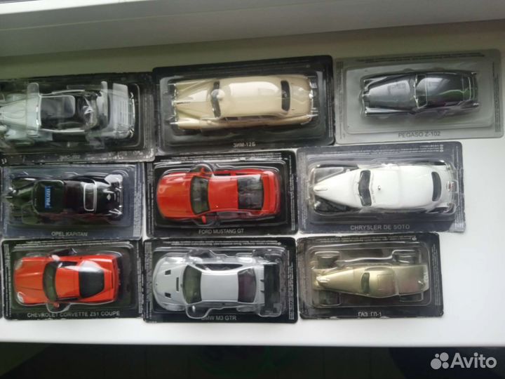 Модель автомобиля деагостини