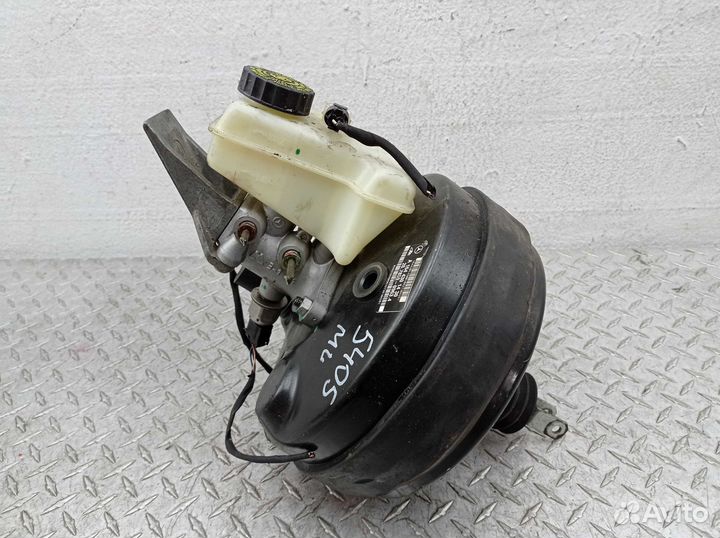 Вакуум тормозной Mercedes M-klasse W164 1644301430