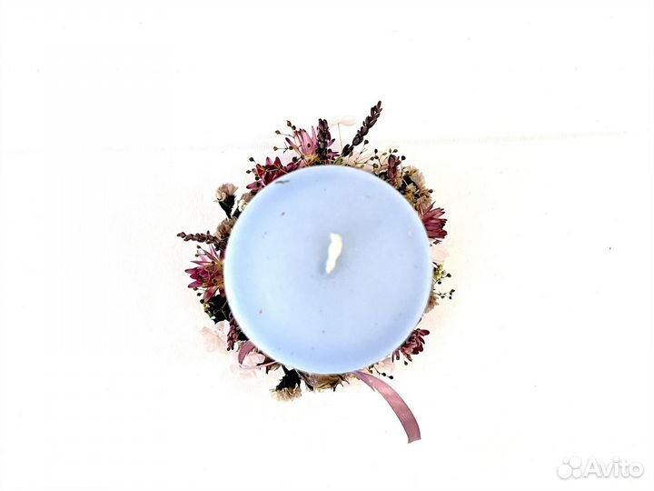 Свеча декоративная с подставкой