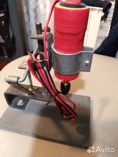 Мини дрель с патроном