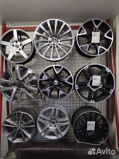 Michelin Pilot Alpin PA5 245/40 R20 и 275/35 R20 102W