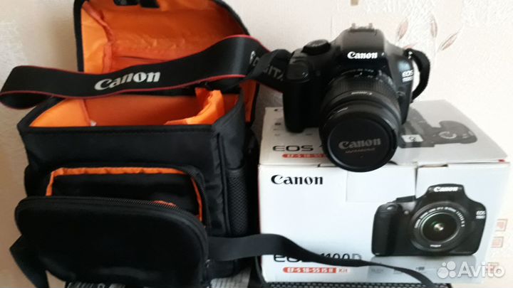 Фотоаппарат Canon EOS1100D б/у