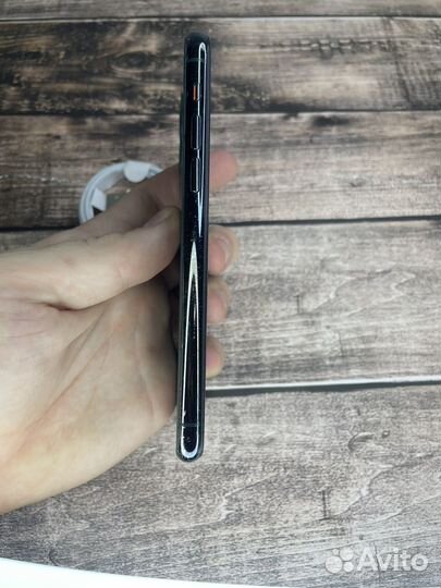 iPhone 11 Pro, 64 ГБ