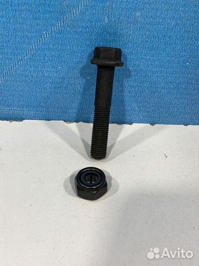 Болт шаровой Renault kangoo