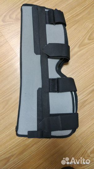 Ортез на коленный сустав