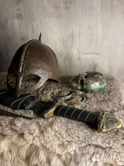 Скандинавский шлем / Шлем викинга / Железный шлем