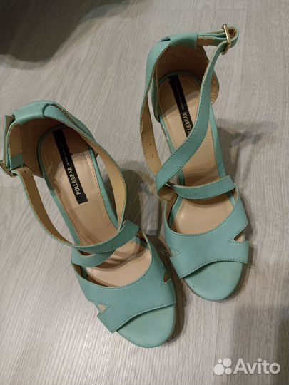 Босоножки женские