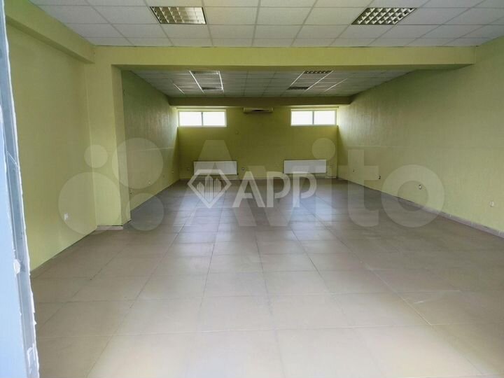Сдам торговое помещение, 350 м²