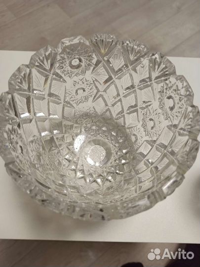 Хрустальная ваза