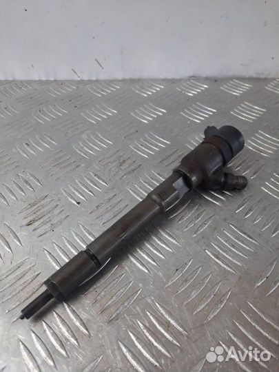 Форсунка Hyundai Sonata (Nf) седан 2.0 D4EA 2006