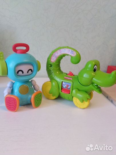 Музыкальные и развивающие игрушки