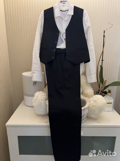 Костюм школьный