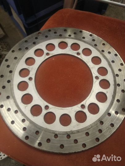 Передний тормозной диск Yamaha XVS1100 Drag Star