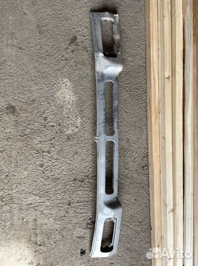 Планка передняя под фары TLC prado LJ78