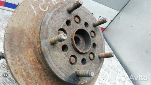 Ступица передняя правая ford transit 8 (OEA21N901)