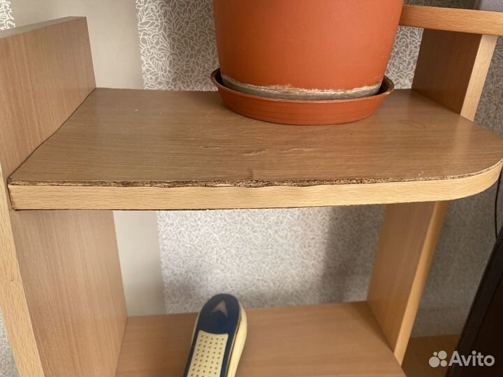 Компьютерный стол угловой с полками