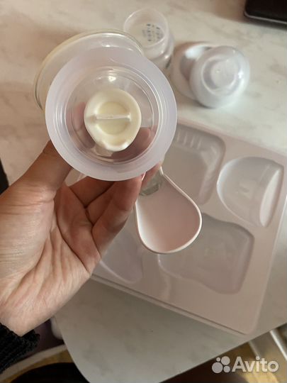 Молокоотсос avent ручной