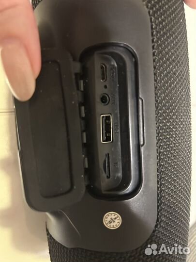 Портативная колонка jbl charge 4 (неоригинальная)