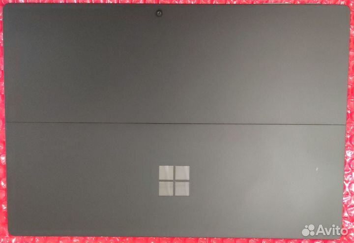 Microsoft surface pro 7 i5-1035G4 8gb / 256gb 12