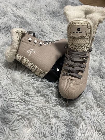 Коньки фигурные