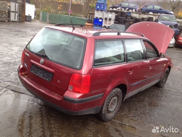 Разбор на запчасти Volkswagen Passat 5