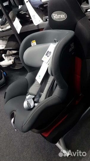 Автокресло Britax Romer (Trifix2 i-Size ) Isofix