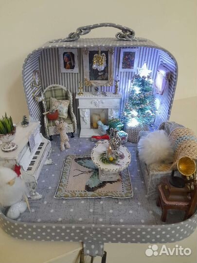 Чемодан румбокс Кукольный домик