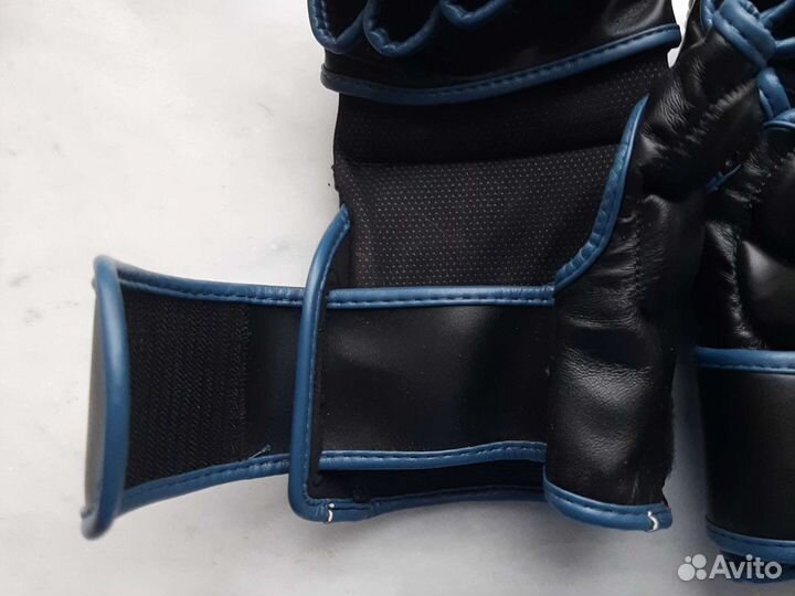 Перчатки adidas для боевого самбо