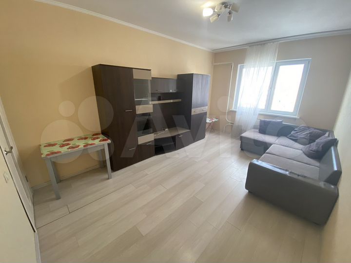 2-к. квартира, 70 м², 15/17 эт.