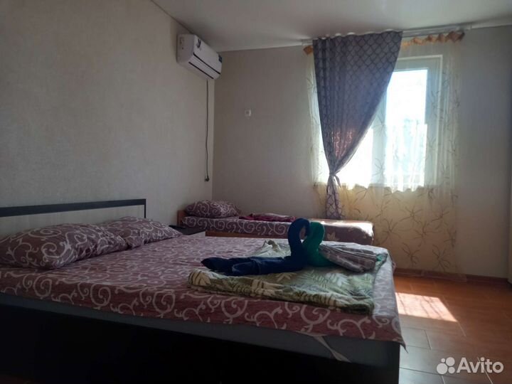 Кровать с матрасом