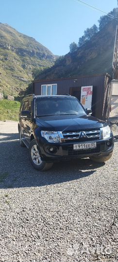 Капот на mitsubishi
