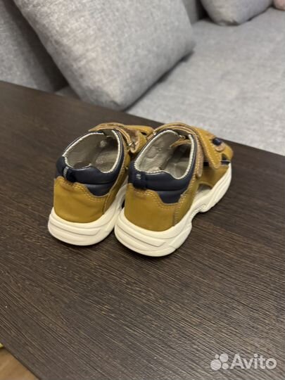 Сандалии на мальчика 25 размер Tombi