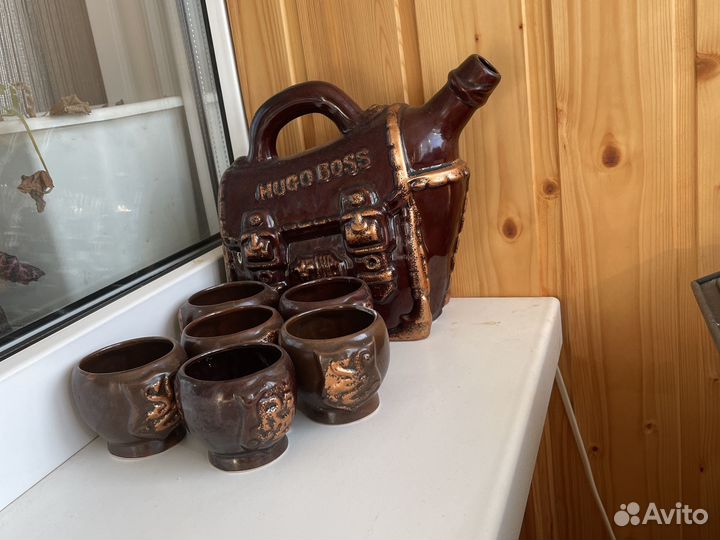 Графин с рюмками