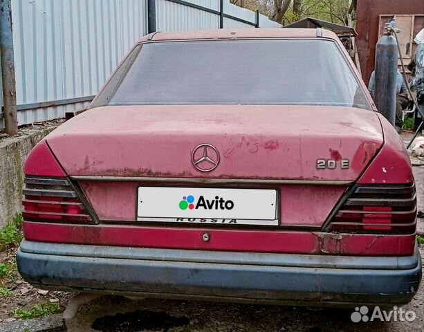 Mercedes-Benz W124 2.2 МТ, 1988, 269 404 км