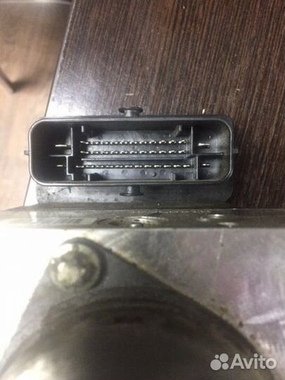 Блок abs Volkswagen Passat Cc cfgb