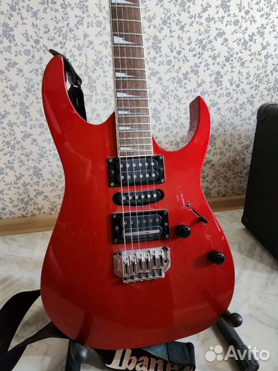 Электро гитара с комбоусилителем