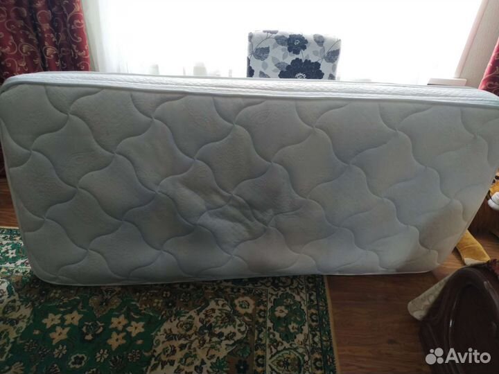 Матрас 190 на 90 бу