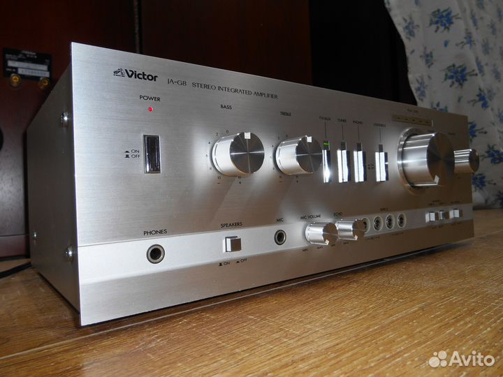 Усилитель Victor JA-G8