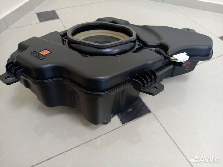 Сабвуфер Hyundai Grand Santa Fe DM D4HB 2016