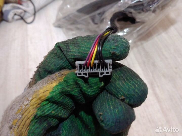 Зеркало левое Nissan Qashqai Vi HR16DE 2007