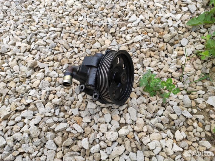 Насос гур Ford Mondeo 3 1.8