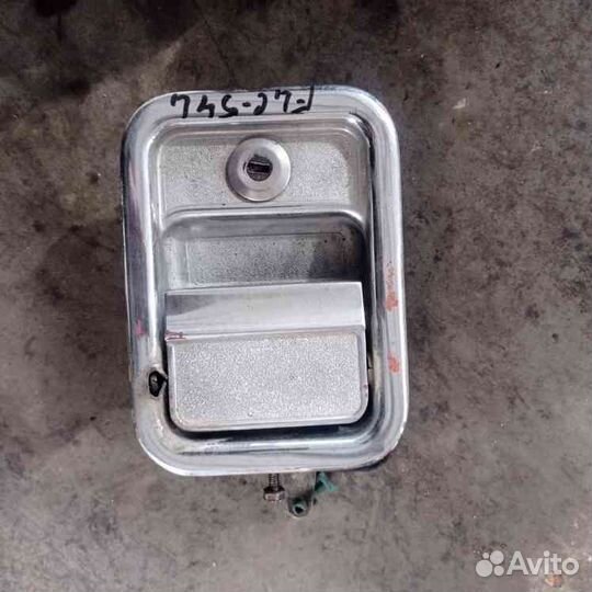 Ручка двери наружняя левая Freightliner